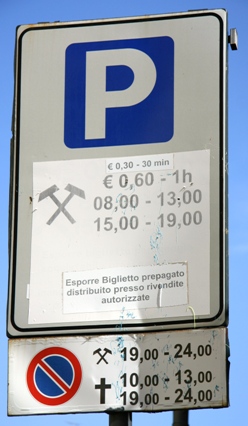 Deciphering a Parking Sign – How to Avoid Parking Tickets in Italy -  Italian Connection